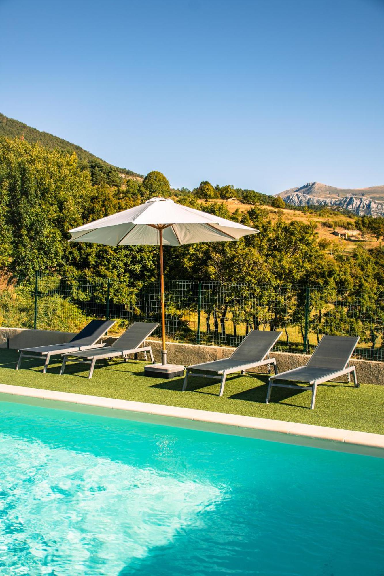 Hotel Le Panoramic - Votre Hotel Au Coeur Des Gorges Du Verdon La Palud-sur-Verdon Exterior foto